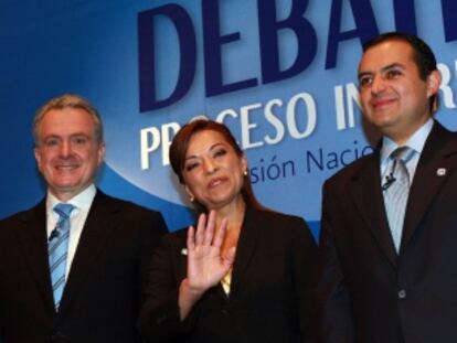 Los tres aspirantes a la candidatura del PAN (de izquierda a derecha) Santiago Creel, Josefina V&aacute;zquez Mota y Ernesto Cordero.