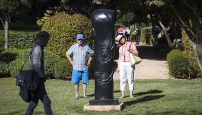 Una escultura de Miró als jardins del palau de Marivent.