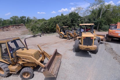 Maquinaria en la zona norte de la frontera dominicana con Haití, el pasado 7 de septiembre.