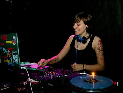 Escucha las listas de música de S Moda