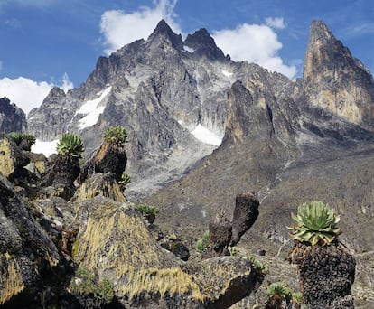 El Monte Kenia, la segunda monta&ntilde;a m&aacute;s alta de &Aacute;frica. 
 