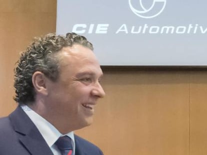 Jes&uacute;s Mar&iacute;a Herrera y Ant&oacute;n Pradera, consejero delegado y presidente de CIE Automotive, respectivamente.