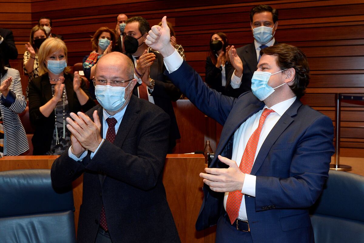Moción de censura: La moción del PSOE en Castilla y León fracasa ...