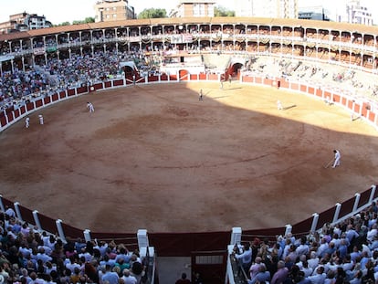 La plaza de toros de Gijón, en una tarde de festejo.