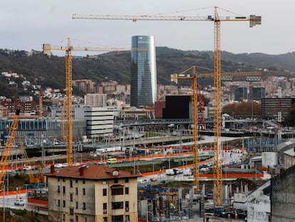 Viviendas en construcción en Bilbao, el pasado diciembre.