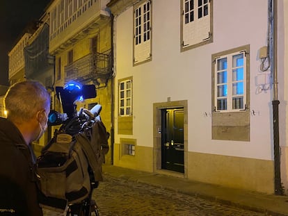 Casa de la calle Loureiros de Santiago en el que un hombre ha matado a un niño de tres años este lunes.