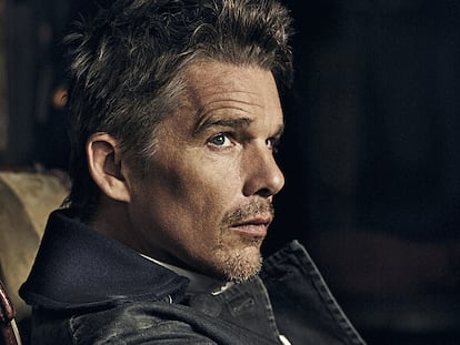 Ethan Hawke en Nueva York en 2016, fotografiado por Michael Schwartz con realización de Ángela Esteban Librero