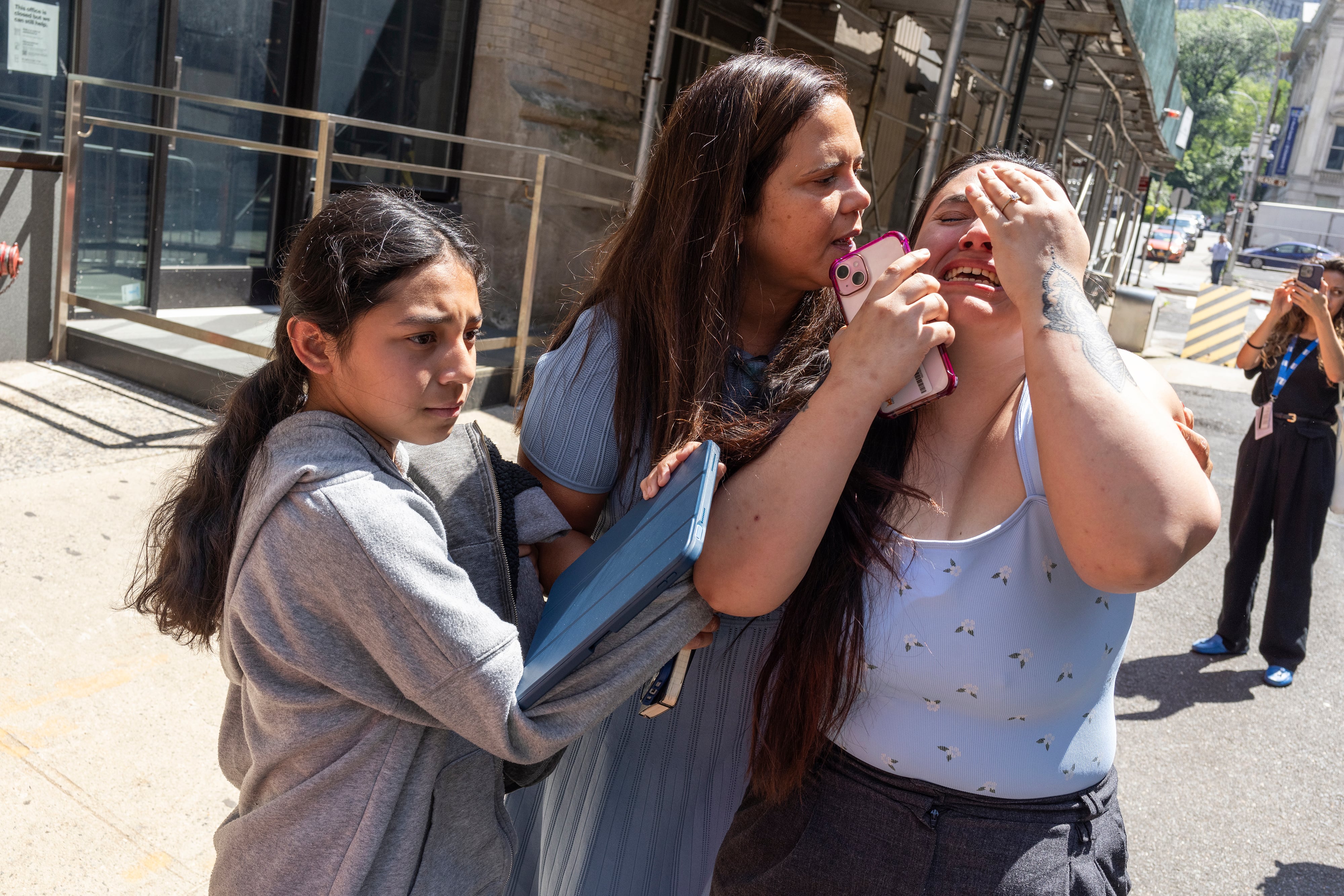 “Lo perdimos todo”: las deudas ahogan a las familias de inmigrantes detenidos