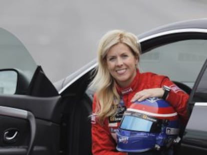 María de Villota, piloto de automovilismo en el Circuito del Jarama (Madrid)