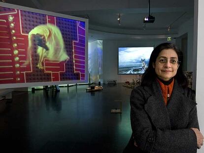 Claudia Giannetti, comisaria de Expanded Box en Arco, la pasada semana en el Museo de Arte Contemporáneo de Barcelona (Macba).