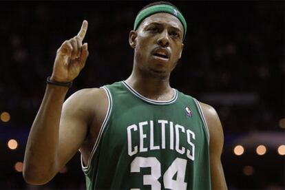 Paul Pierce festeja el triunfo de los Celtics.