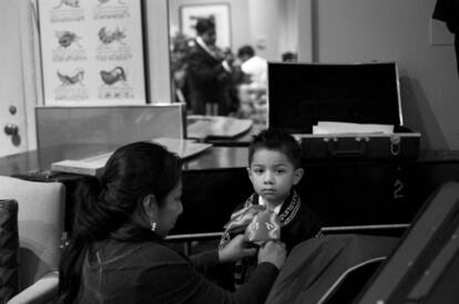 Un estudiante de mariachi minutos antes de presentarse en el Metropolitan Museum of Art.