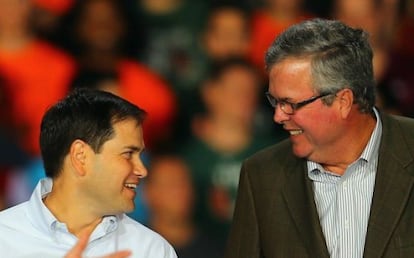 Los republicanos Rubio y Bush, en un acto en Miami en 2012.