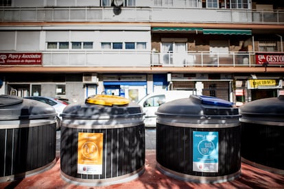 Unos contenedores de basura. FOTO CEDIDA POR ECOEMBES
