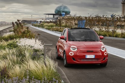 Un Fiat 500 eléctrico. CEDIDA POR LA EMPRESA