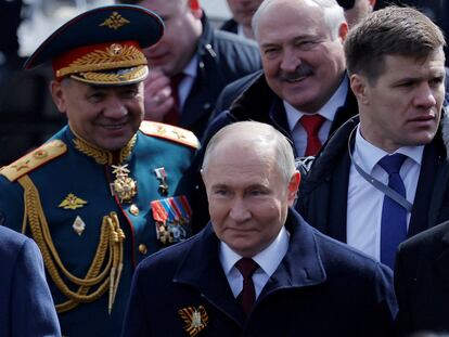 Vladimir Putin, presidente ruso, en el desfile militar del Día de la Victoria (que conmemora el triunfo sobre la Alemania nazi), el día 9 en Moscú.