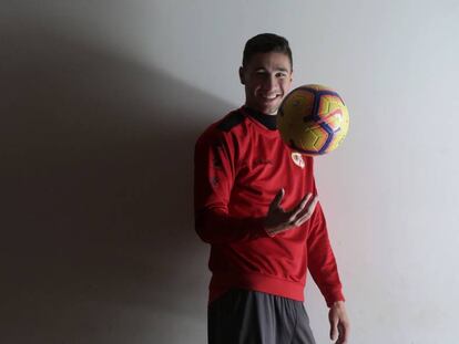 Santi Comesaña, en la Ciudad Deportiva del Rayo Vallecano.