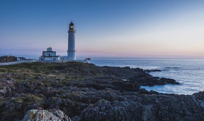 El faro de Corsewall, en el sur de Escocia, cerca de Galloway.