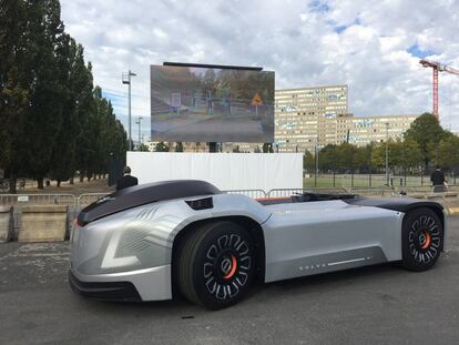A self-driving Volvo electric truck withno cab called Vera is seen during a presentation in Berlin