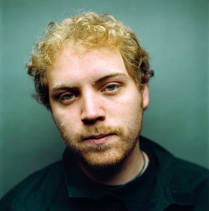 Jonny Buckland, de Coldplay, fotografiado en el año 2001.