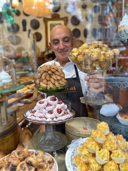 Tomeu Arbona, uno de los dueños del Fornet de la Soca, en Palma.