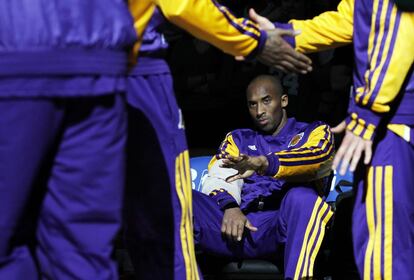 Kobe Bryant, en los prolegómenos del duelo en Boston.