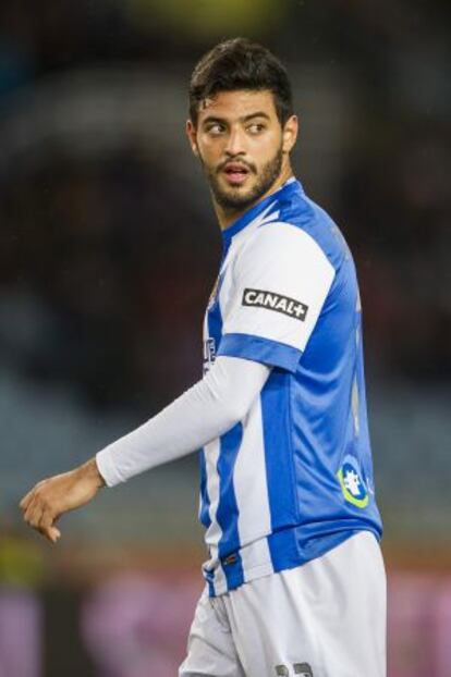 Carlos Vela, en un partido con la Real