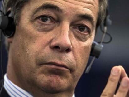 “Hemos visto acontecimientos dramáticos en una supuesta democracia pero la UE hace la vista gorda. Gracias a Dios que nos vamos”, dice Nigel Farage