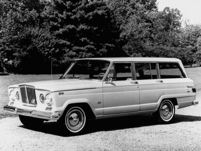 Jeep Wagoneer (1963), the predecessor of the modern SUV.