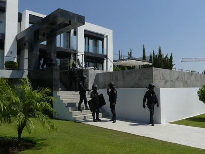 La casa de Paul Wouter (Srgio Roberto de Carvalho) en Marbella (Mlaga),