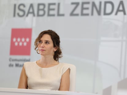 La presidenta de la Comunidad de Madrid, Isabel Díaz Ayuso, durante la presentación de los nuevos proyectos sanitarios que albergará el Hospital Enfermera Isabel Zendal.