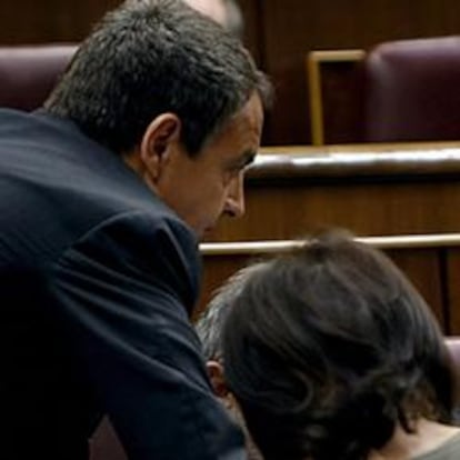 Los sindicatos pinchan la reforma laboral pactada por PSOE y CiU