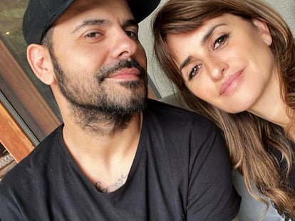 Eduardo y Penélope Cruz, en una fotografía familiar.