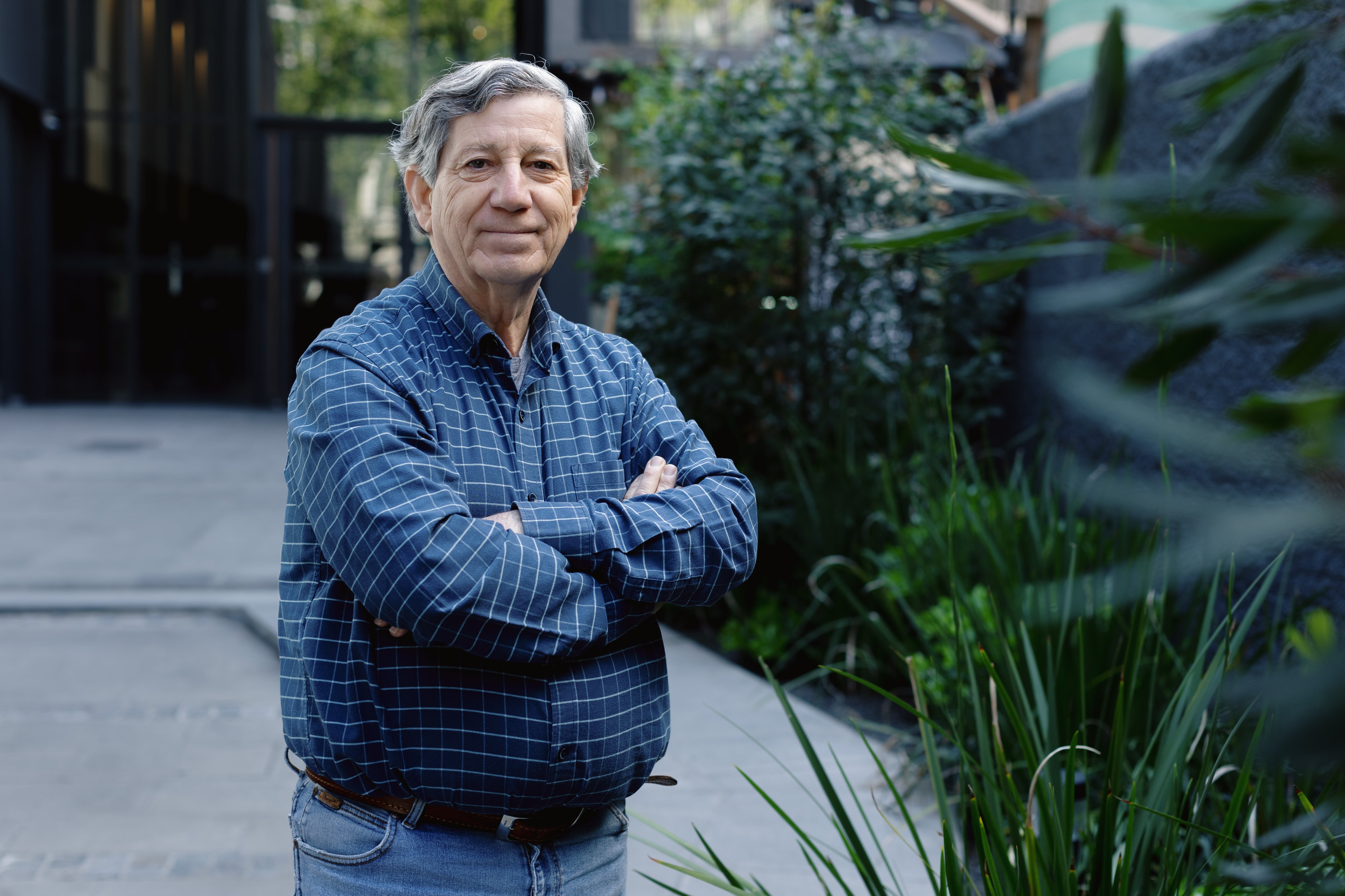 Gonzalo Rojas en Providencia Santiago de Chile, el 11 de Octubre.