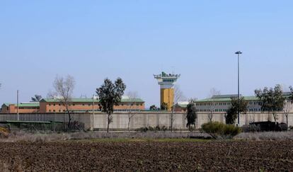 Imagen del exterior de la cárcel de Huelva. 
 