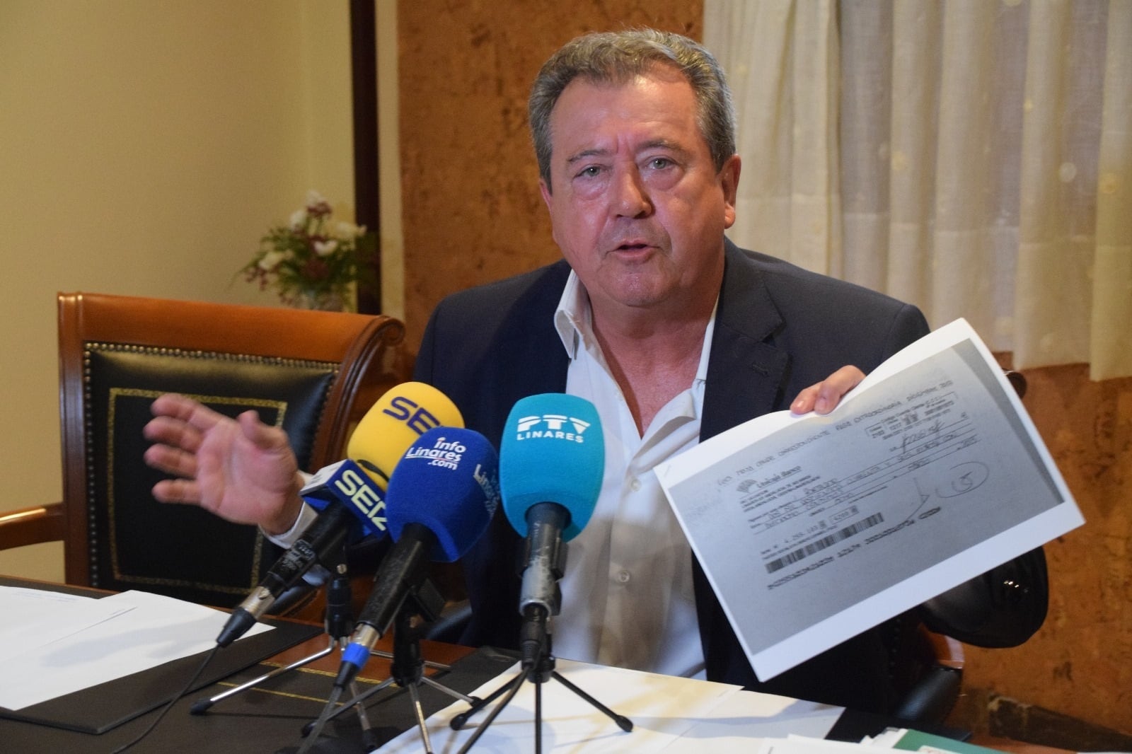 El PSOE apoya ahora el indulto parcial del exalcalde de Linares condenado por cobrar sobresueldos