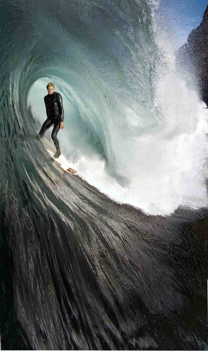 Surfero en Tasmania (Australia). El país asutral es un lugar de visita obligada para los amantes de las olas. Bondi Beach es una de sus playas estrella, para observar y ser observado, entre el glamour de los locales. Otras paradas estrella son Narrabeen, Avalon o Dee Why Point.