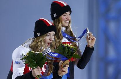 Las hermanas Justine y Chloe Dufour-Lapointe.