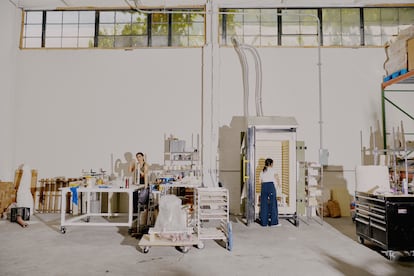 El espacio del estudio de Rashid Johnson dedicado a la cerámica. 