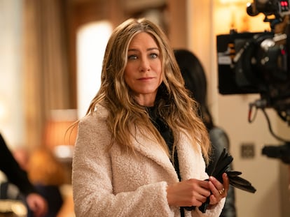 Jennifer Aniston en una escena de 'The Morning Show' serie que protagoniza y produce.