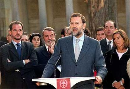 De izquierda a derecha, Carlos Iturgaiz, Jaime Mayor, Mariano Rajoy y Ana Mato, ayer en Gernika.