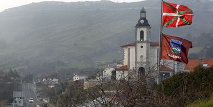 El fuerte arraigo local contribuyó a la independencia de Zierbena, que en 1995 se desanexionó de Abanto y conformó su propio Ayuntamiento.