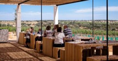 Restaurante de la Heredade do Esporao, bodega cercana a Reguengos de Monsaraz, en el Alentejo portugués.