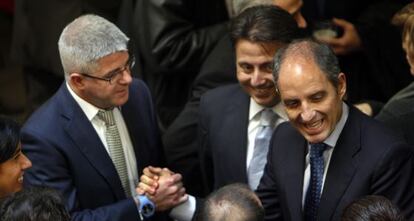 L&oacute;pez Jaraba, con el exconsejero de Sanidad Manuel Cervera y el expresidente Franciso Camps.