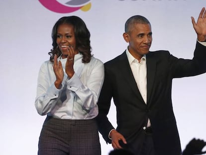 El expresidente de EEUU, Barack Obama, junto a su esposa Michelle, en una imagen de archivo.