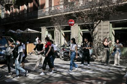 Turistas en la calle Carmen.