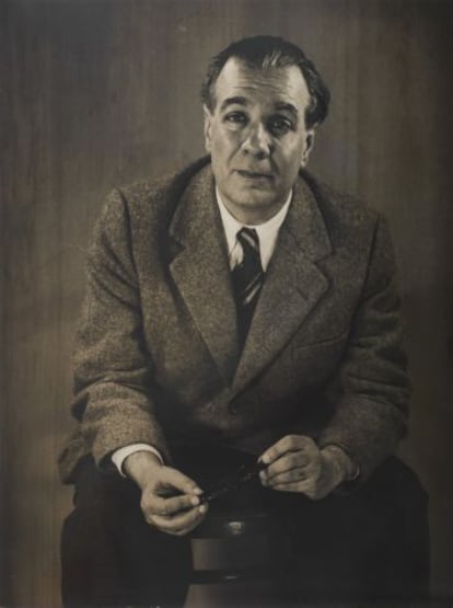 Retrato de Grete Stern a Jorge Luis Borges, de 1951.