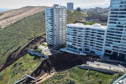 edificio colapsado por socavón en Viña del Mar