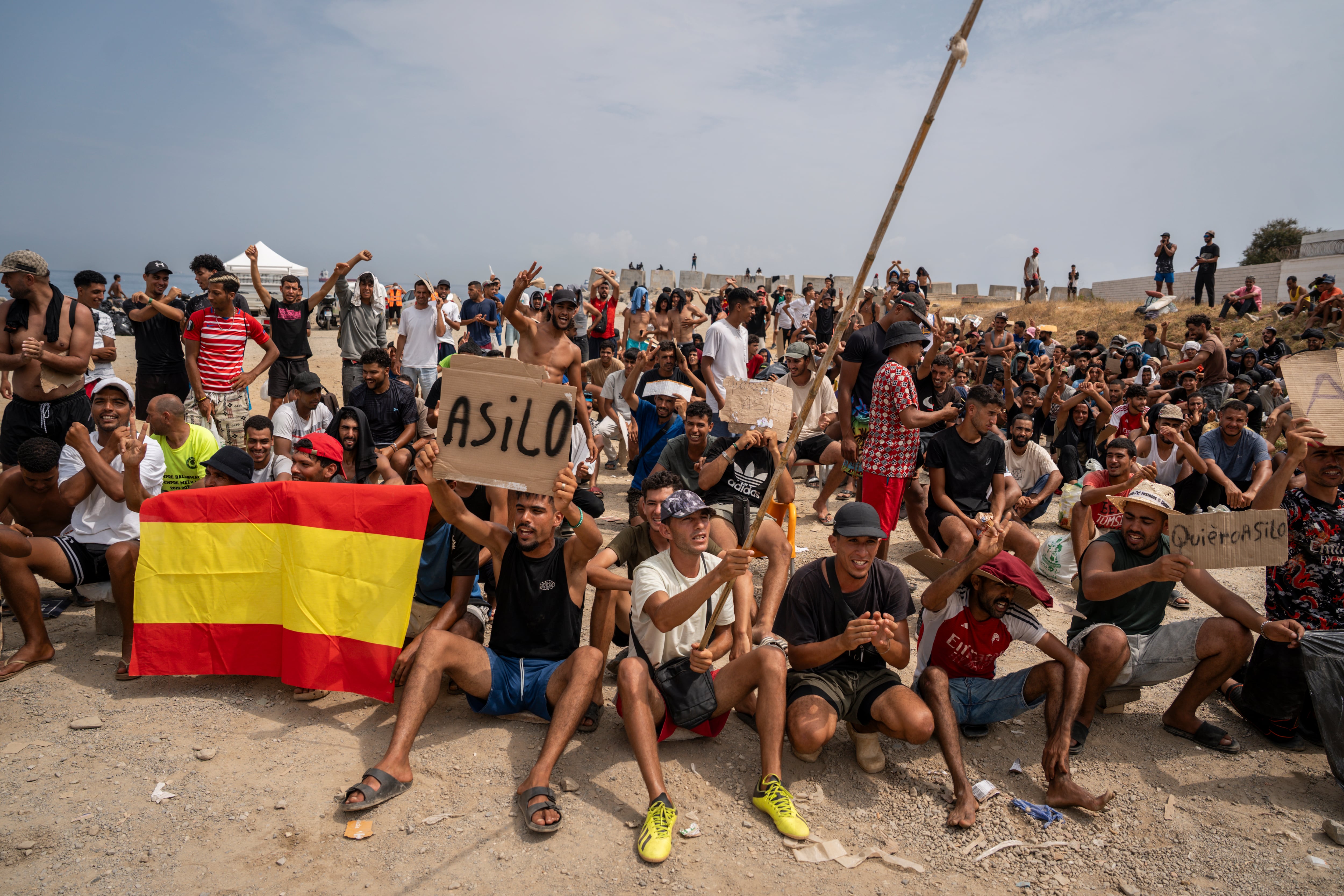 España resiste el choque con Marruecos y crece la presión por cambiar de tono
