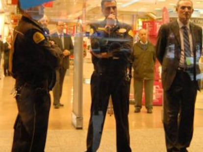 Un centro comerclal coru&ntilde;&eacute;s, durante la &uacute;ltima huelga general.